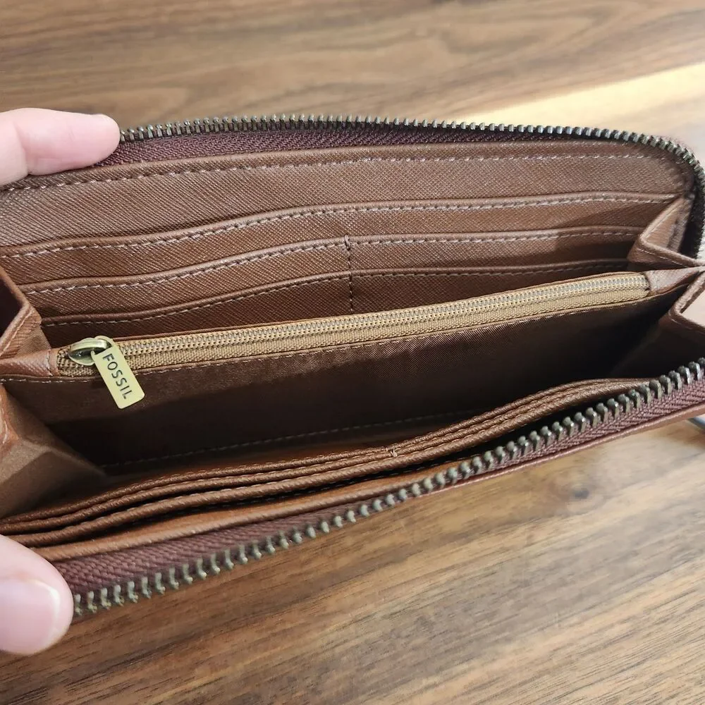 Fossil Tiegan Wallet Womens Brown Leather Zip Around Accordion Clutch Organizer